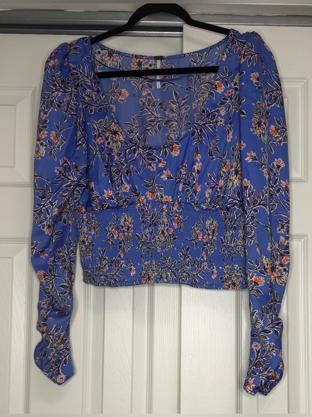 Free People Blue Multicolor Floral Smocked Waist Long Sleeve Blouse - Size L - Picture 3 of 6